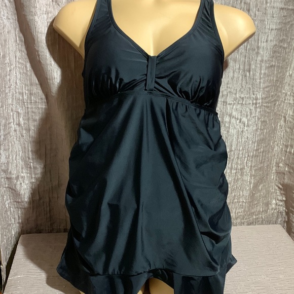 Motherhood Maternity Bathing Suit L Black Front Back Fabric Overlay with Ruffles - Picture 1 of 16